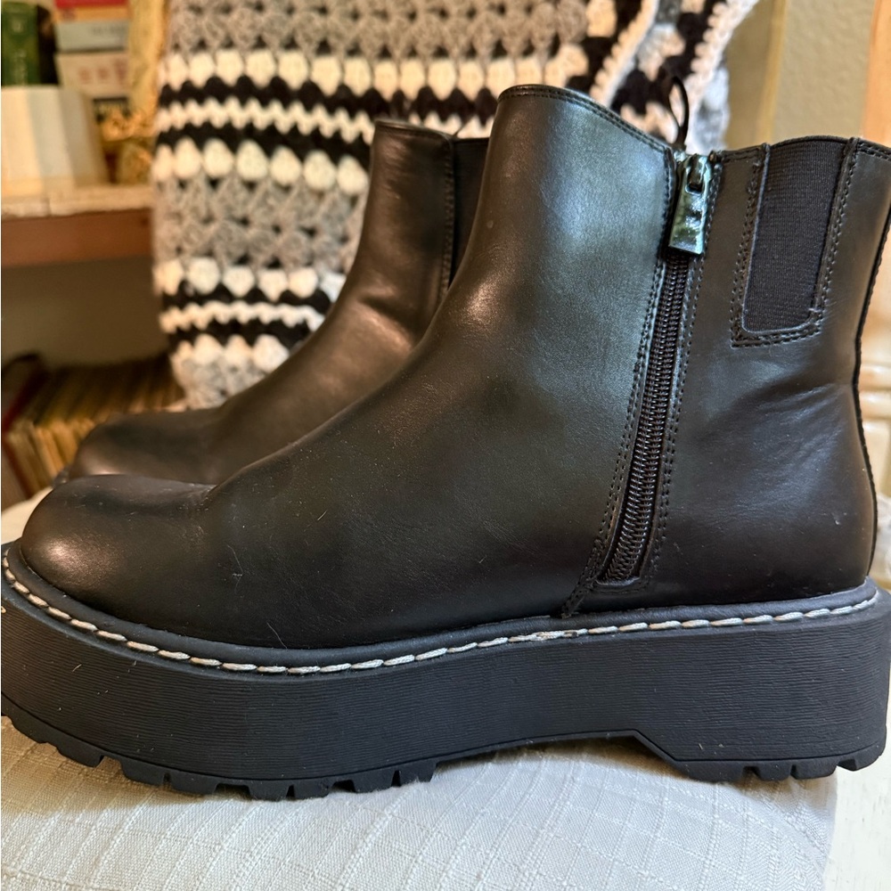 Torrid Black Platform Chelsea Boots - Picture 3 of 5